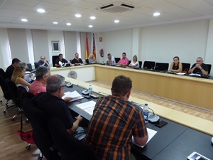 La sesión plenaria de esta mañana en el Ayuntamiento de La Nucía