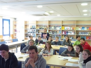 15 alumnos han asistido esta mañana al curso de Técnicas de Estudio en el Centre Juvenil