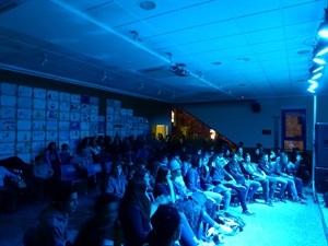 Cerca de 100 personas asistieron al concierto en el Centre Juvenil de La Nucía