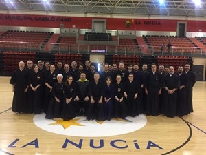 La Ciutat Esportiva Camilo Cano acogió el II Curso Nacional de Iaido "Villa de La Nucía" con la participación de 45 personas