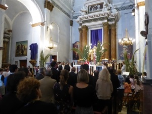 Misa en la Iglesia Parroquial tras la procesión de Domingo de Ramos
