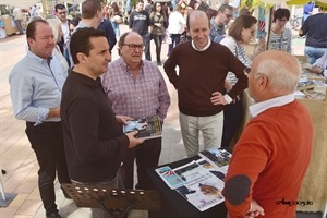 El escritor nuciero Manuel Sánchez firmará ejemplares como el año pasado