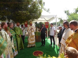 Bernabé Cano, alcalde de La Nucía, intervino al finalizar la misa