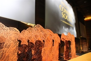 El premio era una escultura del artista alcoyano Toni Miró