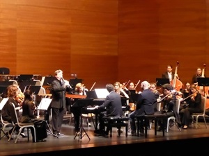 Iván Martín  (piano) y Joan Enric Lluna (clarinete) dirigieron cada una de las partes del concierto