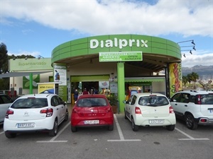 El Supermercado Dialprix es uno de los cuatro supers que se ha unido a la Gran Recogida de Alimentos