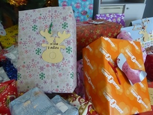 En total se han recogido 161 regalos, por lo que ningún niño se quedará sin regalo