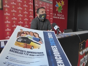 Bernabé Cano, alcalde de La Nucía, en la presentación de la Subvención del Transporte 2020-2021