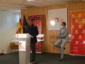 Bernabé Cano, alcalde de La Nucía, durante su discurso en el acto